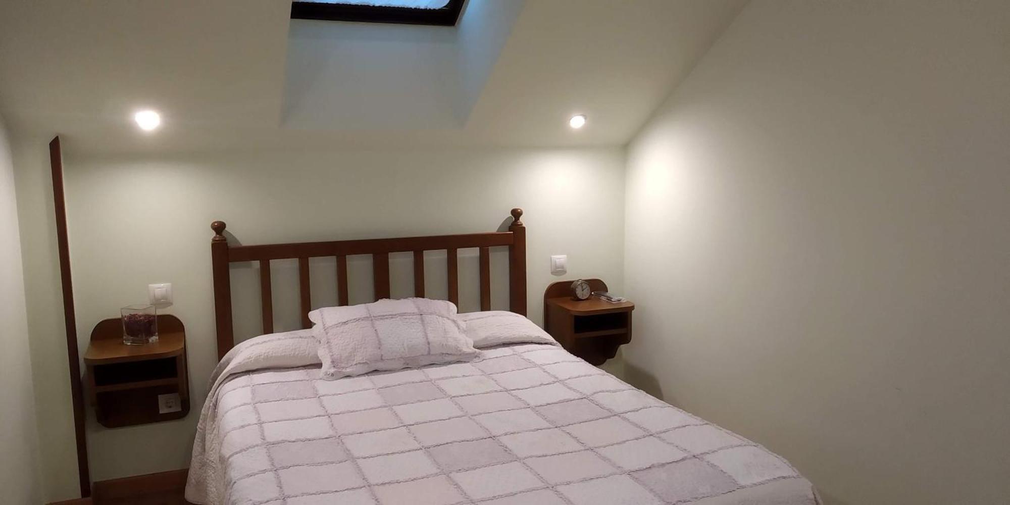 Apartamentos La Cruz De Paderne Navia Pokoj fotografie